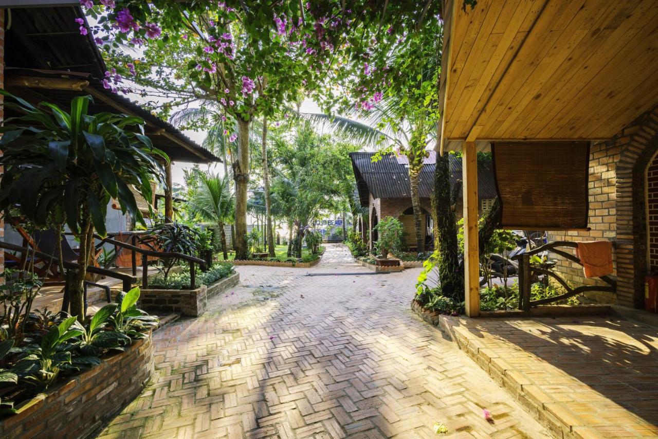 Lien Hiep Thanh Homestay & Beach Bar Phu Quoc Exteriör bild